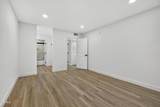 22330 Victory Boulevard - Photo 15