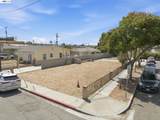 1100 23rd St - Photo 9