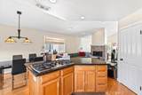 1410 Anaheim St - Photo 3