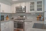 543 Victoria - Photo 2