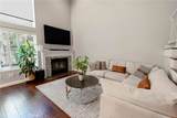 543 Victoria - Photo 6