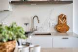 100 Doheny - Photo 26