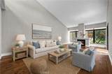 200 Paris Lane - Photo 3
