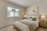 11150 Glenoaks - Photo 27