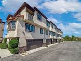 946 Warwick - Photo 75