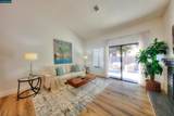 105 Coventry - Photo 2