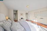 115 Hobart Ave - Photo 21