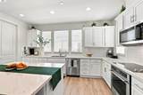 895 Manor Blvd - Photo 11