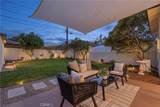 4843 Dunrobin Avenue - Photo 3