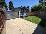 330 Whiting Avenue - Photo 10