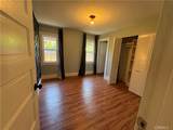 330 Whiting Avenue - Photo 5