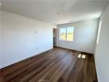 135 Evergreen - Photo 11