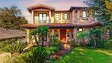 407 Magnolia - Photo 2