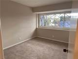 16711 Greenview - Photo 11