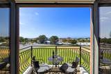 1010 Genter - Photo 15