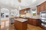 1010 Genter - Photo 6
