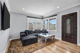 8139 Jellico Avenue - Photo 3
