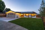 842 Claremont Court - Photo 47