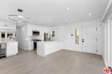 424 Carroll Canal - Photo 3