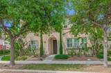 219 Wicker - Photo 1