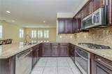 219 Wicker - Photo 8