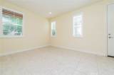 219 Wicker - Photo 9