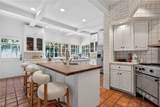 126 N Rossmore - Photo 10