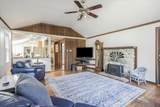 1045 Forest Way - Photo 3