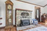 1045 Forest Way - Photo 4