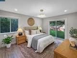 8 Cherry Hills Ct - Photo 11