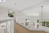 5579 Ridgewood Dr - Photo 32