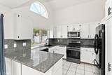 421 Yellowstone - Photo 16