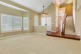 625 Greenwood Court - Photo 3