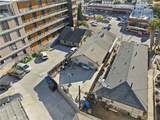 2239 Sunset Boulevard - Photo 34