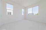 589 S Lyon St - Photo 17