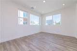 589 S Lyon St - Photo 8