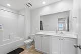 8873 Beacon - Photo 32