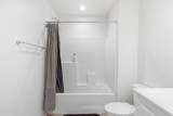 8873 Beacon - Photo 33