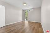 5350 White Oak Avenue - Photo 9