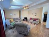 1370 Buckingham Way - Photo 5