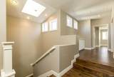 2717 Plumb - Photo 10
