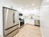 500 Jackson Place - Photo 2