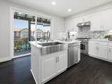 1506 Bond Street - Photo 9