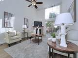 7445 Rolling Hills Cir - Photo 8