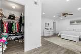 8801 Cedros Avenue - Photo 20