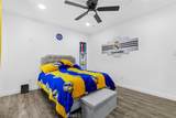 8801 Cedros Avenue - Photo 36