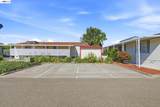 29020 Berkeley - Photo 38