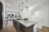 3824 Norbridge Ave - Photo 13