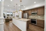 3832 Norbridge Ave - Photo 8