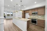 3832 Norbridge Ave - Photo 9